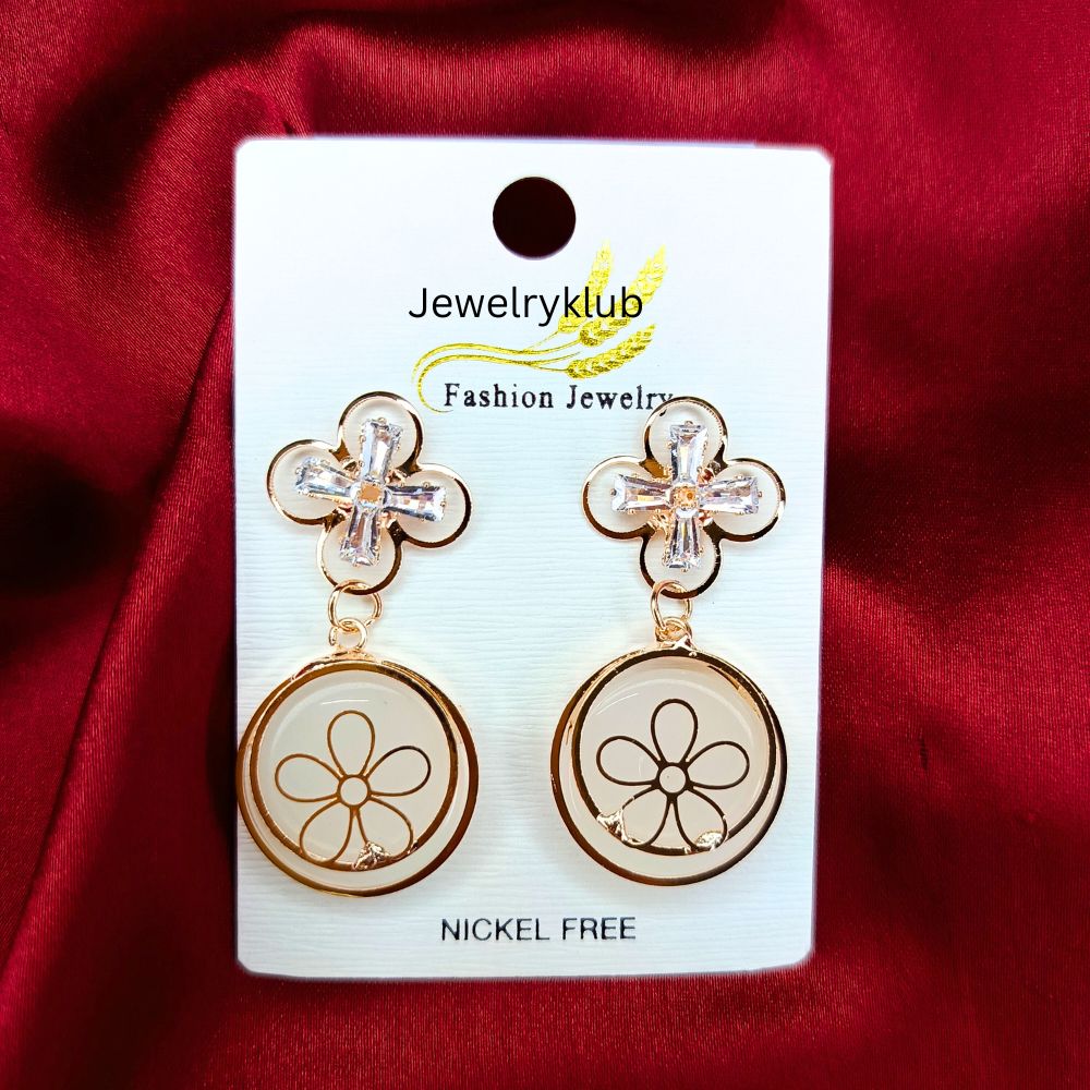 Gold-plated crystal flower drop earrings featuring a clover-shaped crystal design and delicate floral charm, perfect for weddings and parties.