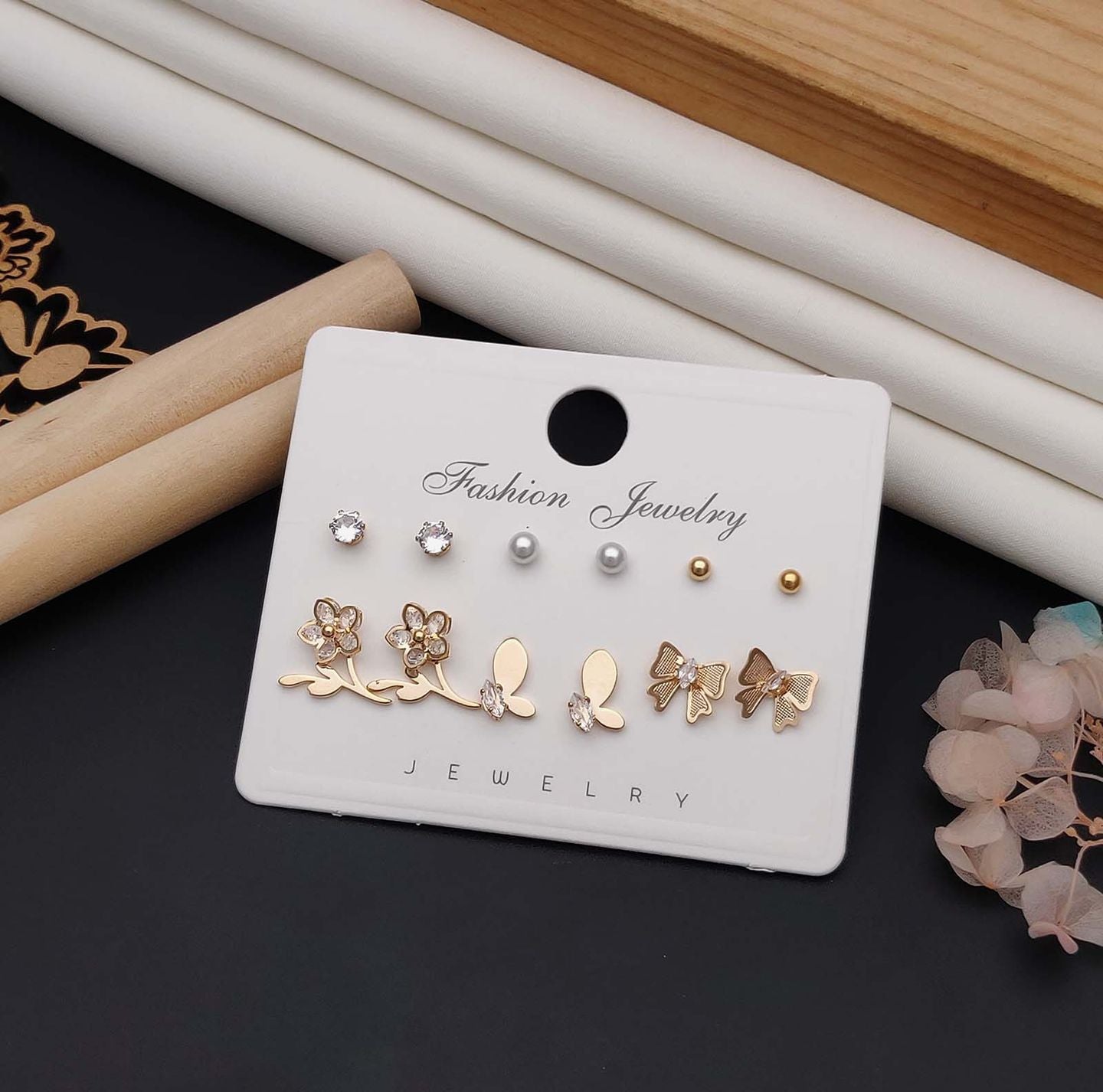 Combo Of 6 Pairs Latest Designs Earrings ER1654
